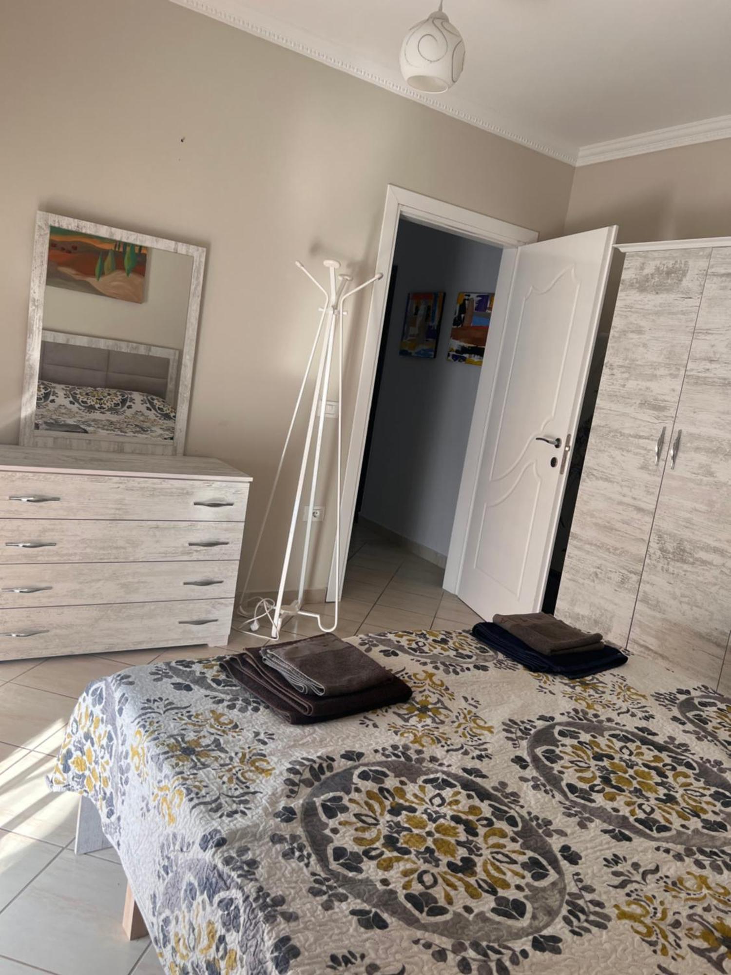 Lungomare Rei'S Apartment Драч Екстериор снимка